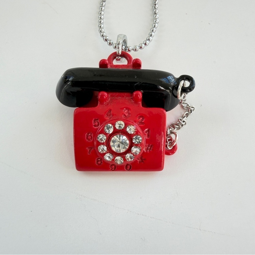 Rare Telephone Red Metal Magnetic Red Black Pendant Necklace‎ Miniature Retro